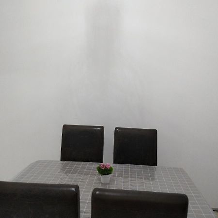 Homestay Kuala Terengganu Near Batu Burok, Hospital Hsnz, Ktcc Mall, Drawbridge A ภายนอก รูปภาพ