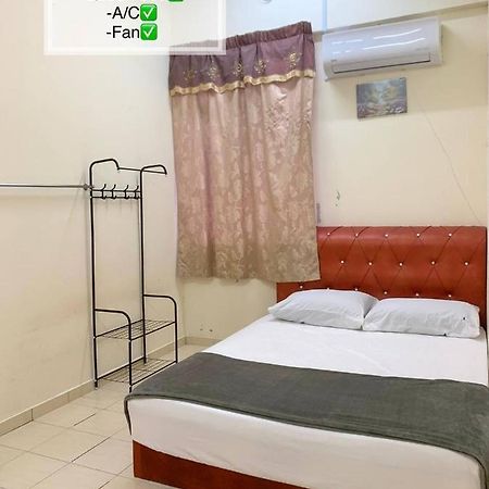Homestay Kuala Terengganu Near Batu Burok, Hospital Hsnz, Ktcc Mall, Drawbridge A ภายนอก รูปภาพ